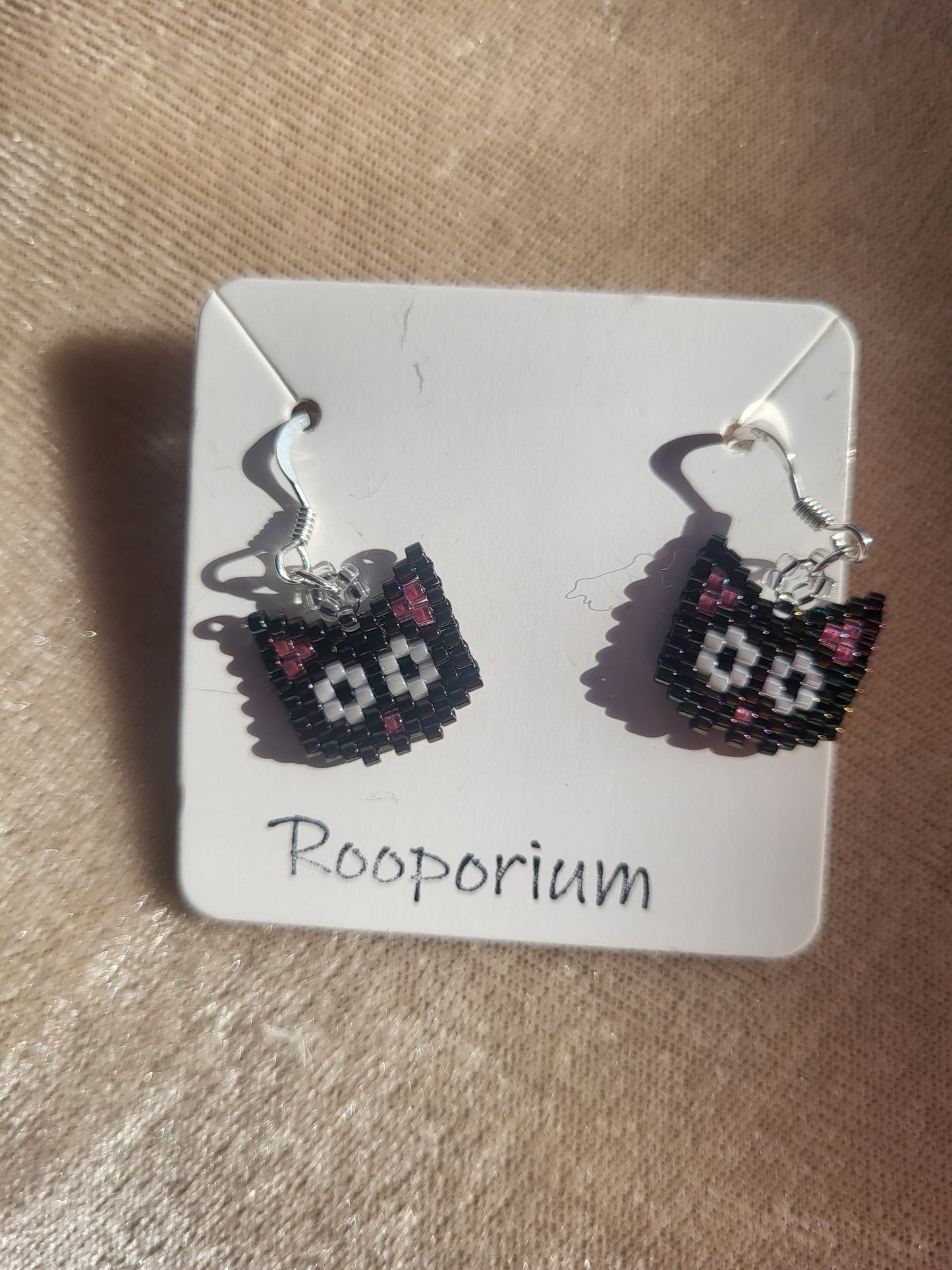 Cat with pink ears earrings